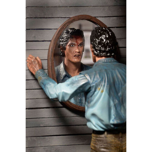 Evil Dead 2 Ash Ultimate figure 18cm