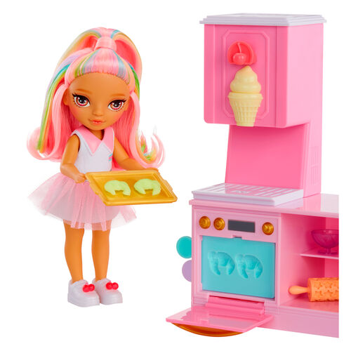 Rainbow High Little Dessert Shop with Kandy playset + doll