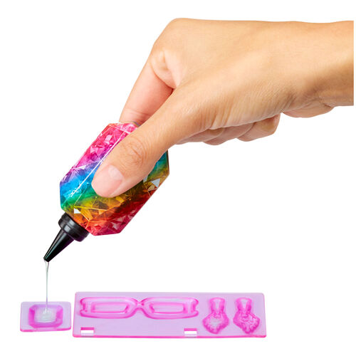 Rainbow High Crystal Fashion Amaya  doll