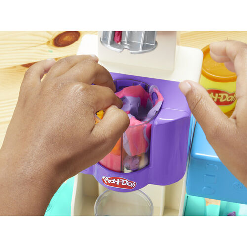 Play-Doh Multicoloured ice cream parlour
