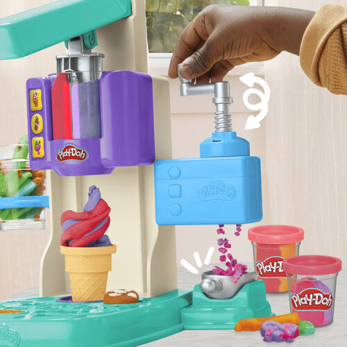 Play-Doh Multicoloured ice cream parlour