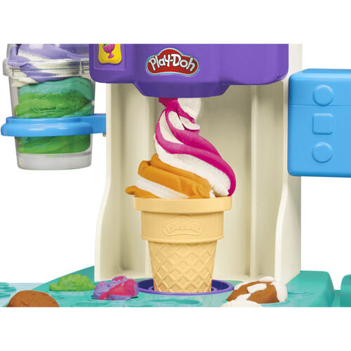 Play-Doh Multicoloured ice cream parlour