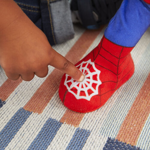 Muñeco peluche Spidey Baila y Gatea Spidey and His Amazing Friends Marvel