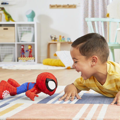 Muñeco peluche Spidey Baila y Gatea Spidey and His Amazing Friends Marvel