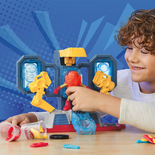 Play-Doh Marvel Iron Man Armour laboratory