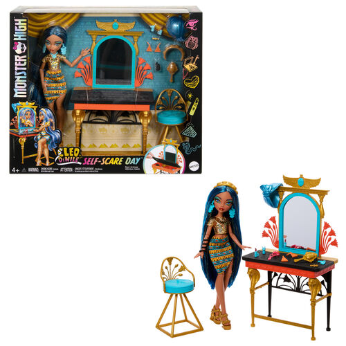 Monster High Cleo de Nile with dressing table doll