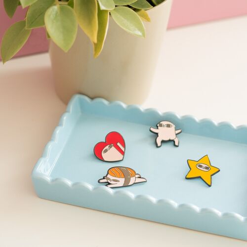 Set 4 pins Ketnipz