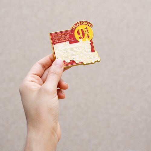Harry Potter Platform 9 3/4 magnet