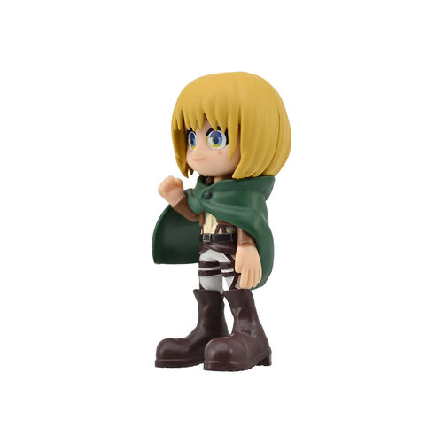 Figura sorpresa Attack On Titan 9cm surtido
