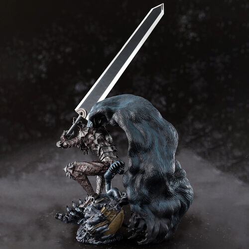 Figura Figuarts Zero Guts Berserker Armor Touche Metallique Berserk 35cm