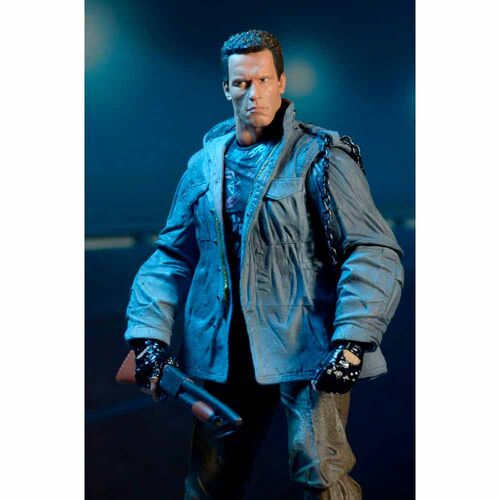 Figura Ultimate T-800 Tech Noir Terminator 18cm
