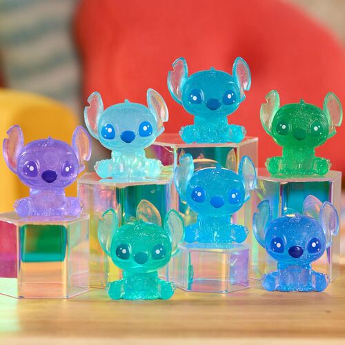 Capsula figura sorpresa Squish a Stitch Blind Stitch Disney surtido