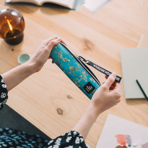 Set portatodo + boligrafo y lapiz Van Gogh Museum