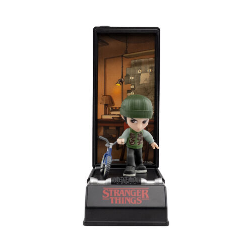 Capsula Walkie Talkie figura sorpresa Stranger Things surtido