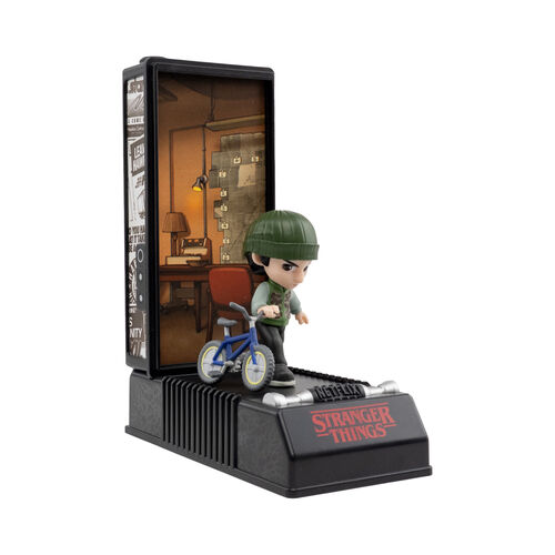 Capsula Walkie Talkie figura sorpresa Stranger Things surtido