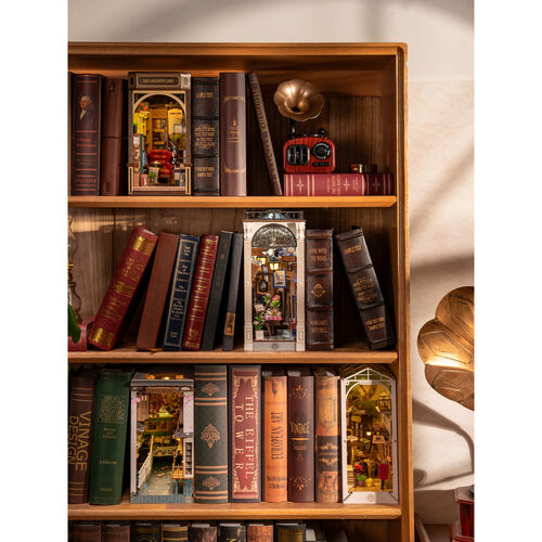 Maqueta Citas en la Sala de Juegos 148pzs