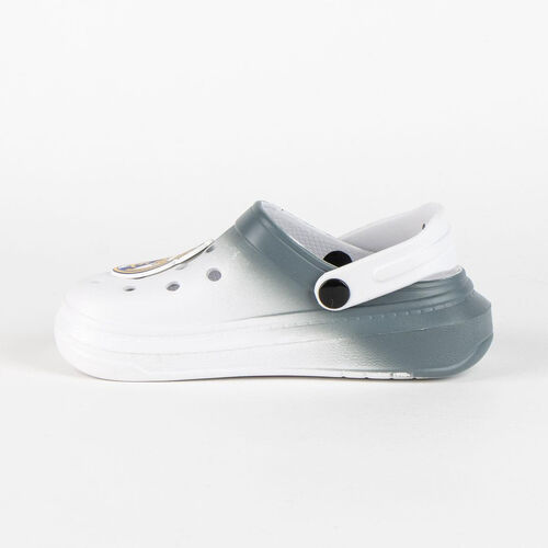 Zuecos Premium Pins Real Madrid surtido