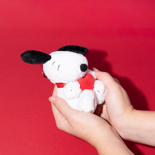 Peanuts Snoopy plush keychain