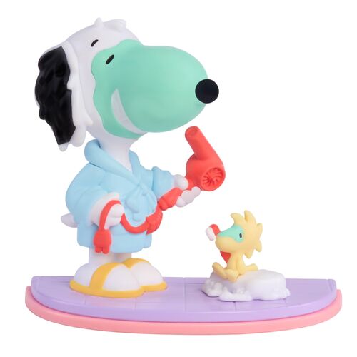 Peanuts Snoopy assorted surprise stage figure