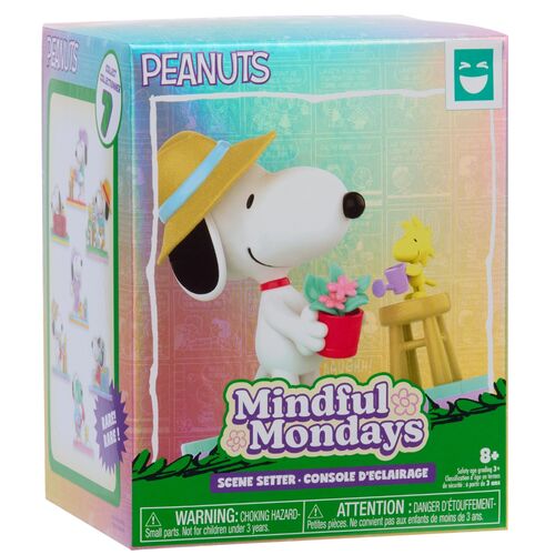 Peanuts Snoopy assorted surprise stage figure