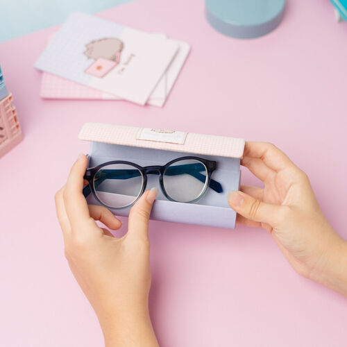 Pusheen glasses case