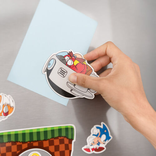 Sonic the Hedgehog set of die-cut magnets