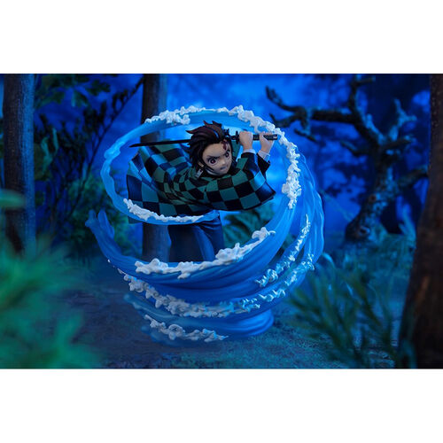 Figura S.H. Figuarts Tanjiro Kamado Water Breathing Demon Slayer Kimetsu No Yaiba 15cm