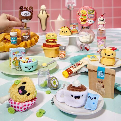 Miniverse Make It Mini Plush assorted surprise capsule