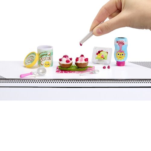 Miniverse Make It Mini Cafe series 6 assorted surprise capsule