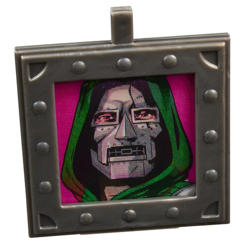 Figura Doctor Doom Secret Wars Marvel Legends Series 15cm