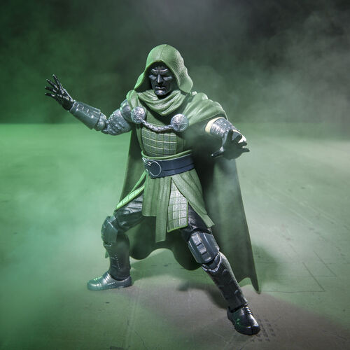 Marvel Legends Series Avengers Doomsday Doctor Doom figure 15cm